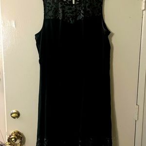 XL City Chic Faux Leather Trim